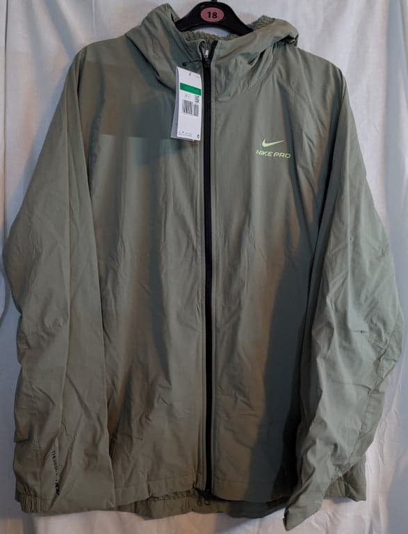Nike Waterproof Pro Octa Jacket