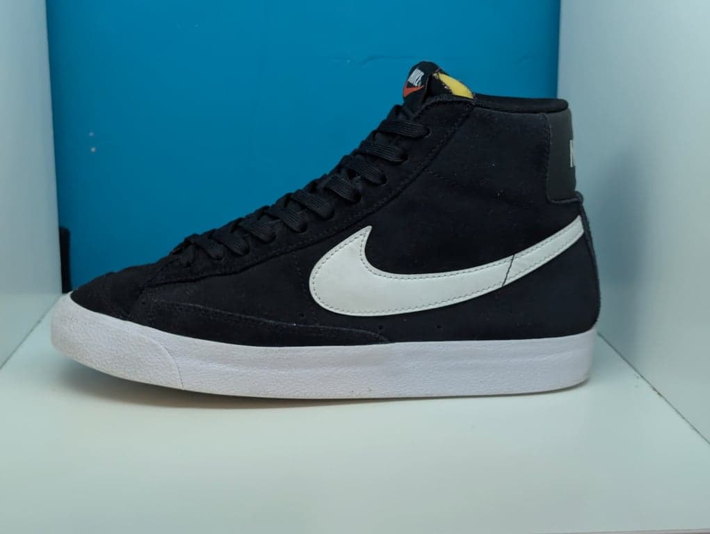 Nike Blazer Mid 77 Black White